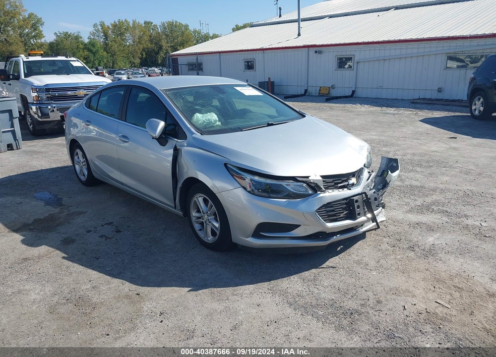 2018 CHEVROLET CRUZE LT AUTO VIN: 1G1BE5SM9J7136362