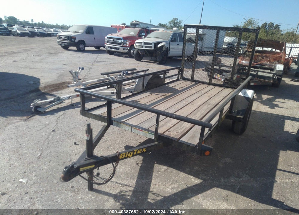 2015 BIG TEX TRAILER CO INC --- VIN: 16VAX1011F2086337