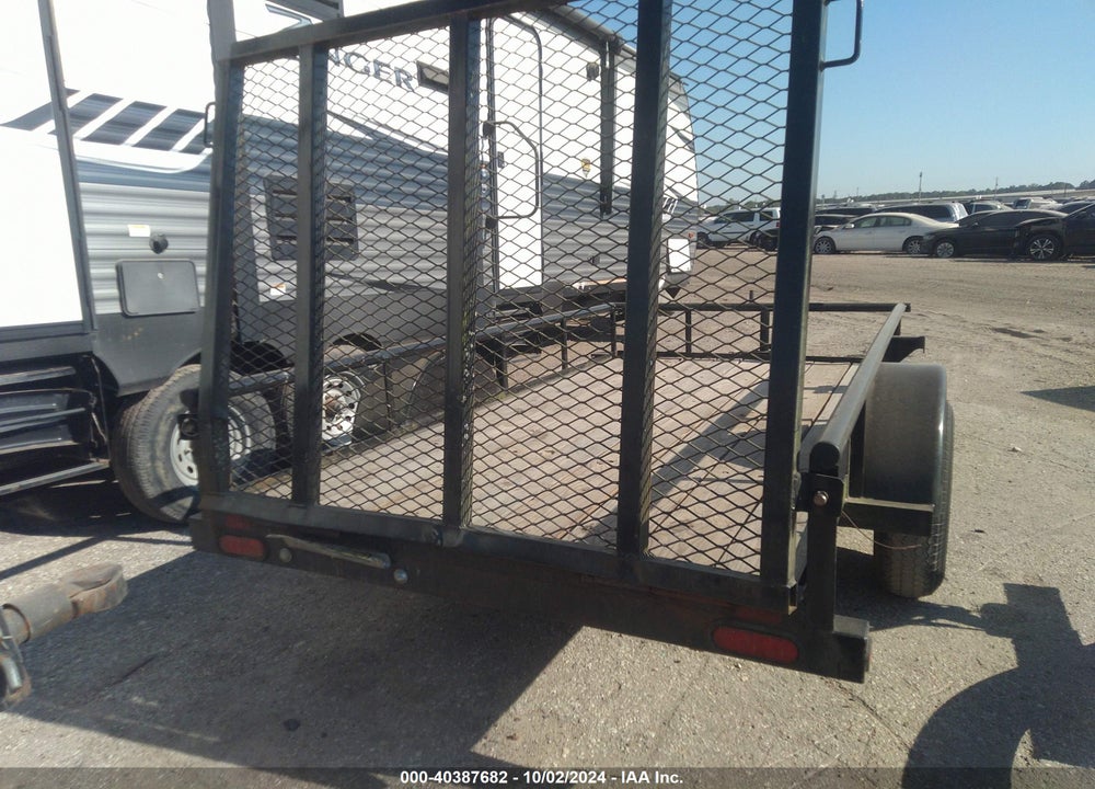 2015 BIG TEX TRAILER CO INC --- VIN: 16VAX1011F2086337
