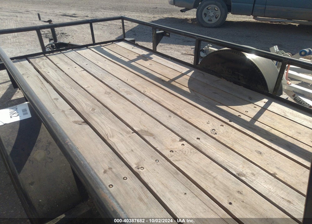 2015 BIG TEX TRAILER CO INC --- VIN: 16VAX1011F2086337