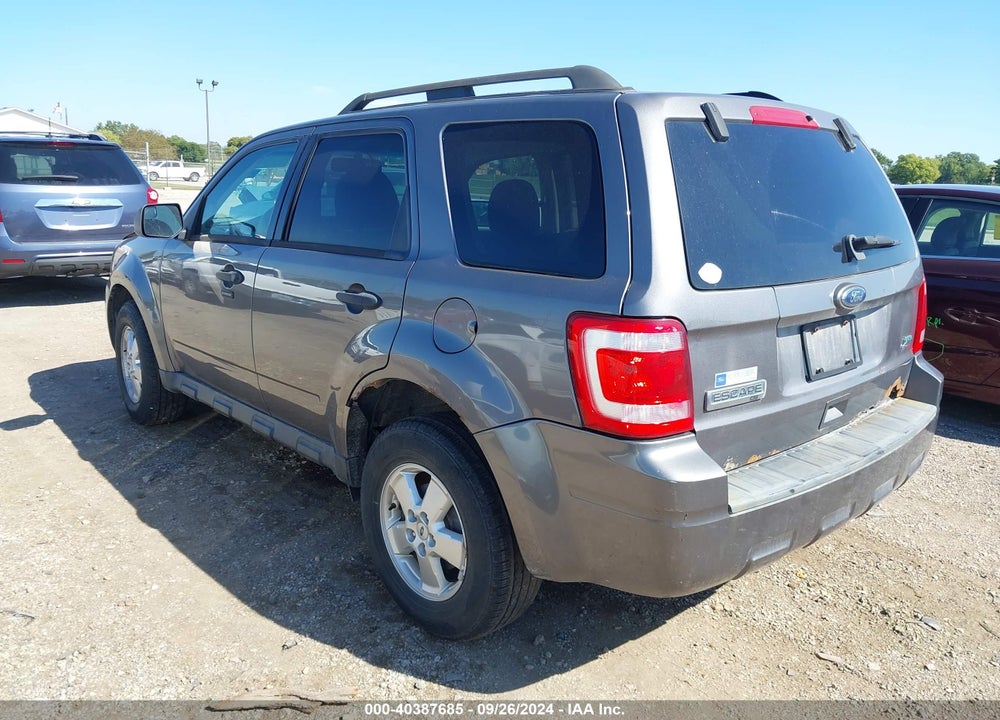 2010 FORD ESCAPE XLT VIN: 1FMCU9DG0AKB27734
