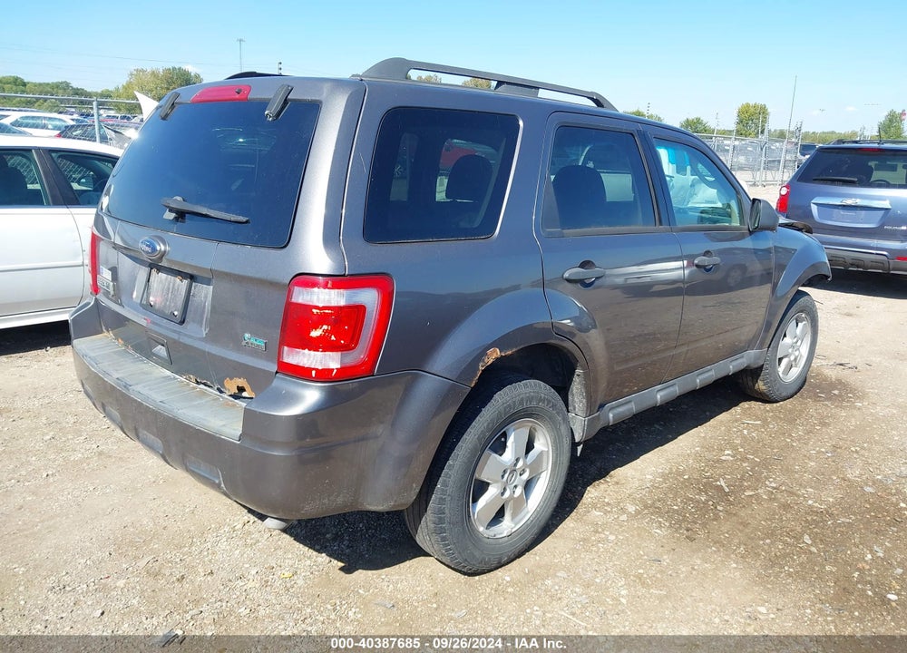 2010 FORD ESCAPE XLT VIN: 1FMCU9DG0AKB27734