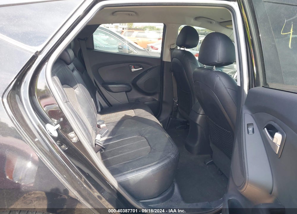 2012 HYUNDAI TUCSON LIMITED VIN: KM8JUCAC5CU404469