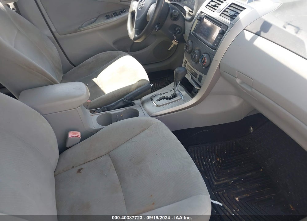 2013 TOYOTA COROLLA LE VIN: 5YFBU4EE0DP136665