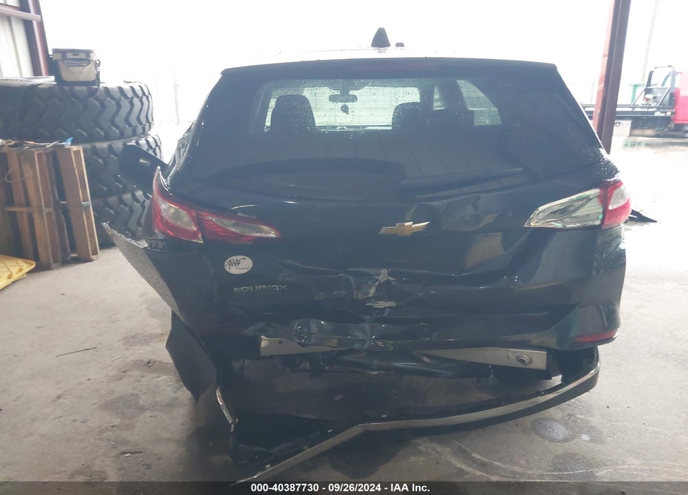 2018 CHEVROLET EQUINOX LS VIN: 3GNAXHEV4JS515684