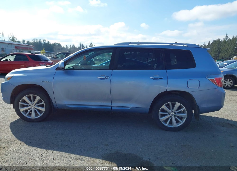2008 TOYOTA HIGHLANDER HYBRID LIMITED VIN: JTEEW44A782006811
