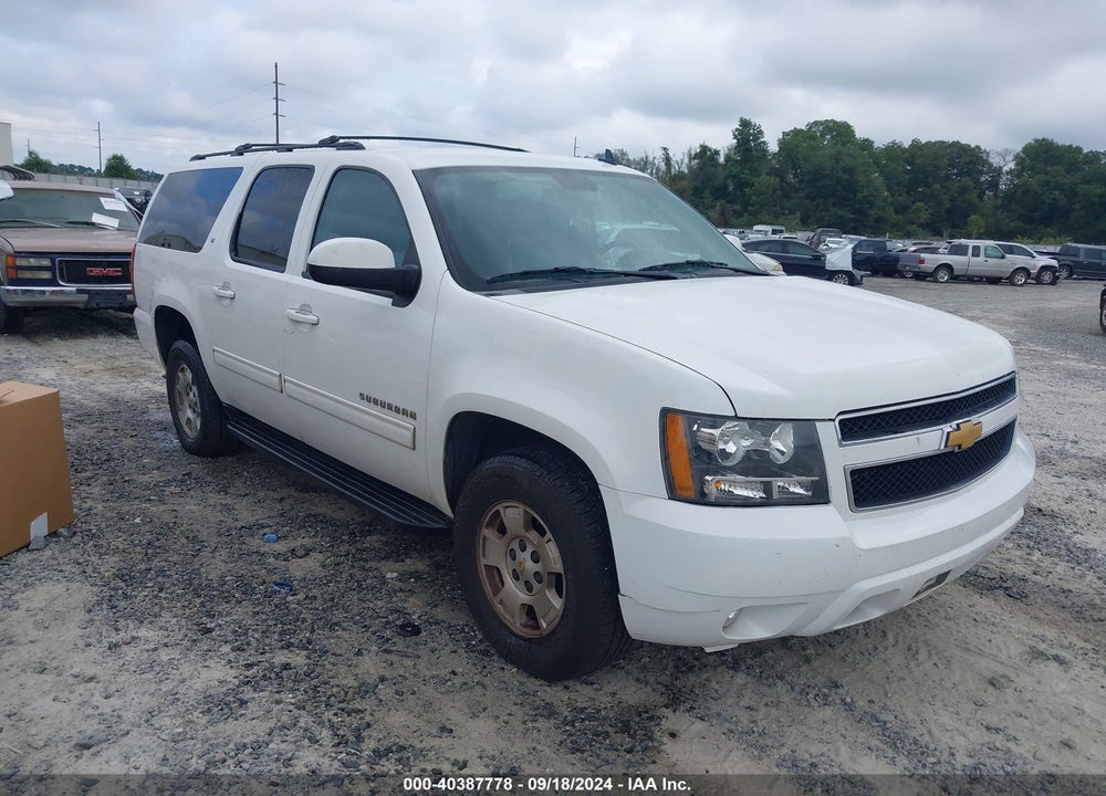 2014 CHEVROLET SUBURBAN 1500 LT VIN: 1GNSKJE75ER123088