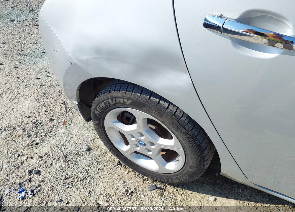 2012 NISSAN LEAF SV VIN: JN1AZ0CP0CT015753