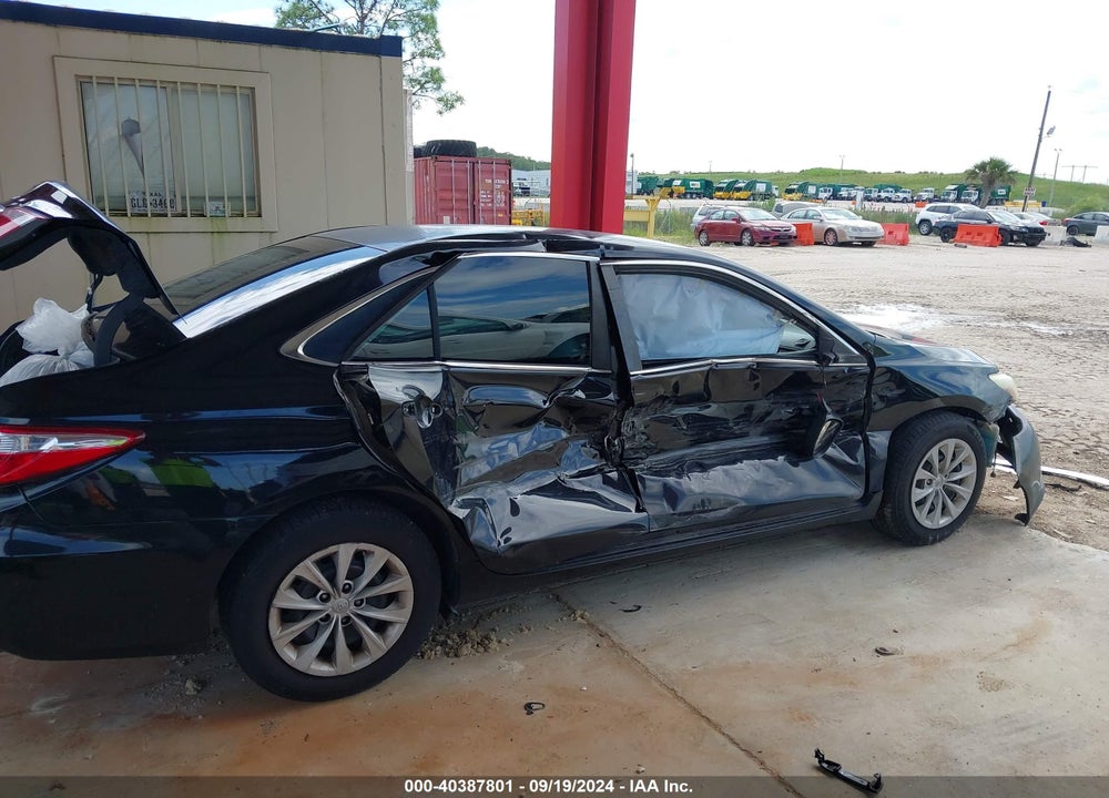 2015 TOYOTA CAMRY LE VIN: 4T1BF1FK6FU883248