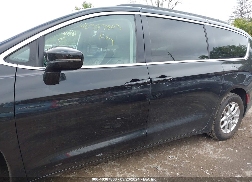 2022 CHRYSLER PACIFICA TOURING L VIN: 2C4RC1BG5NR128777