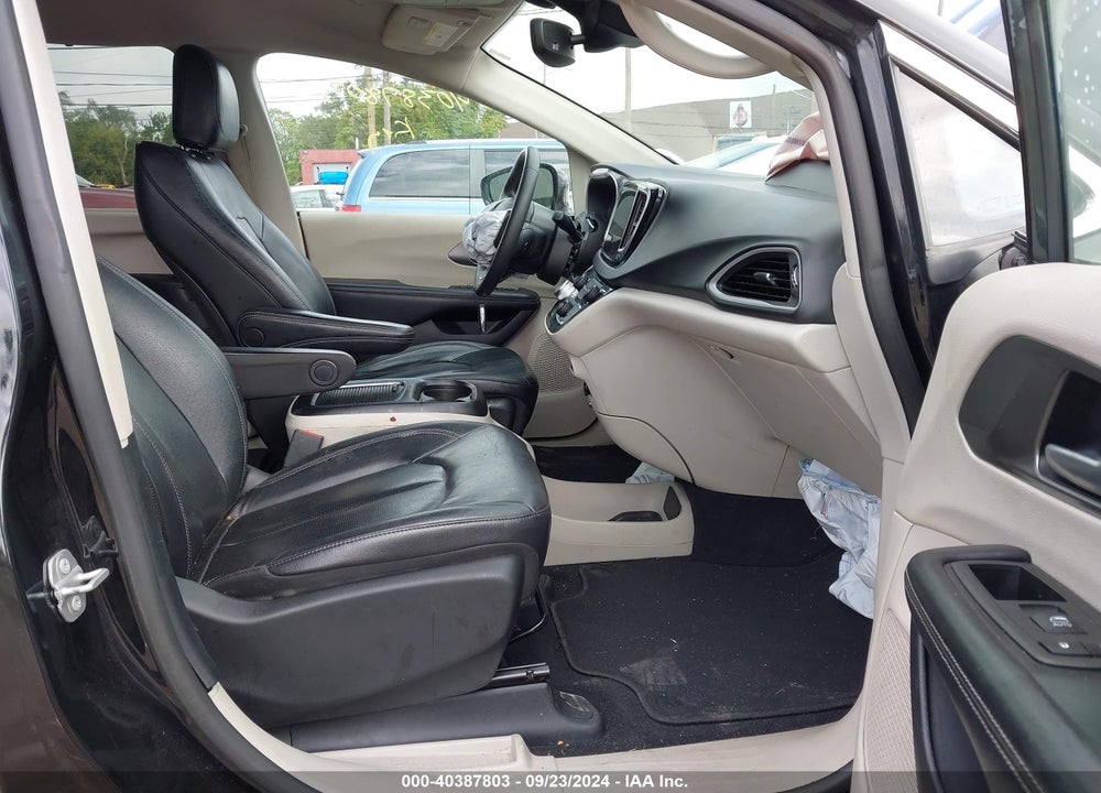 2022 CHRYSLER PACIFICA TOURING L VIN: 2C4RC1BG5NR128777