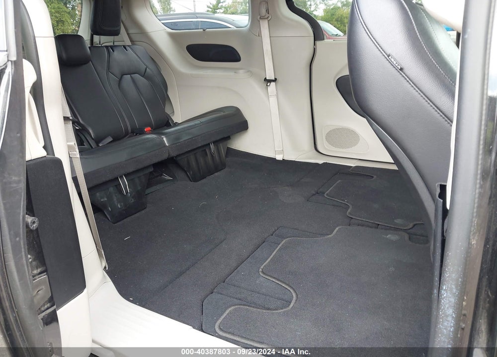 2022 CHRYSLER PACIFICA TOURING L VIN: 2C4RC1BG5NR128777