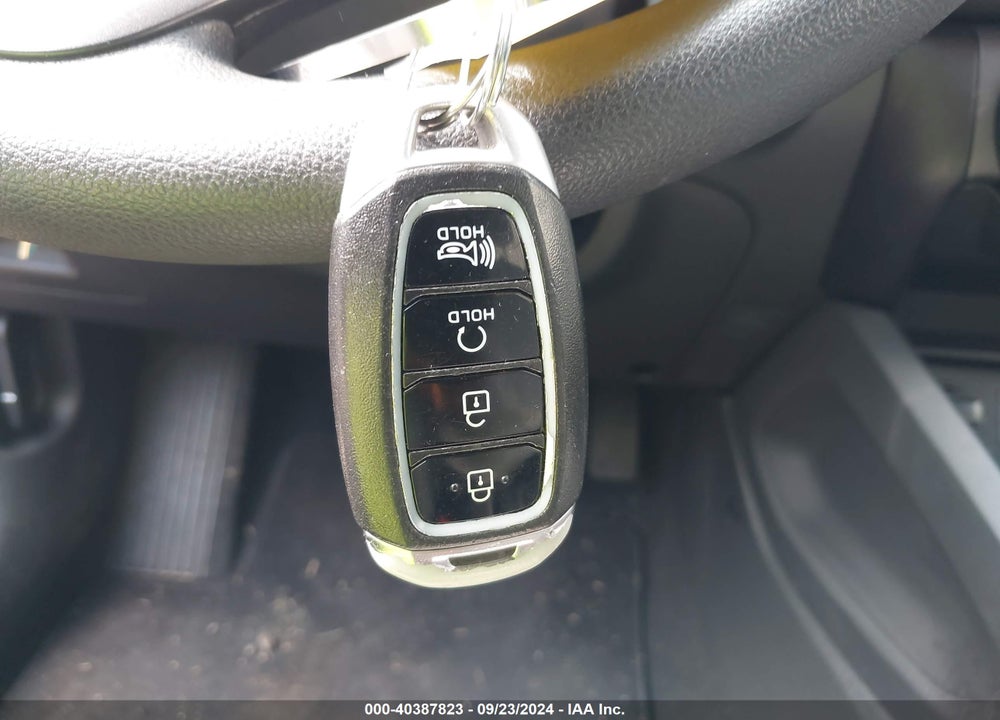 2022 HYUNDAI KONA SEL VIN: KM8K6CAB4NU864019