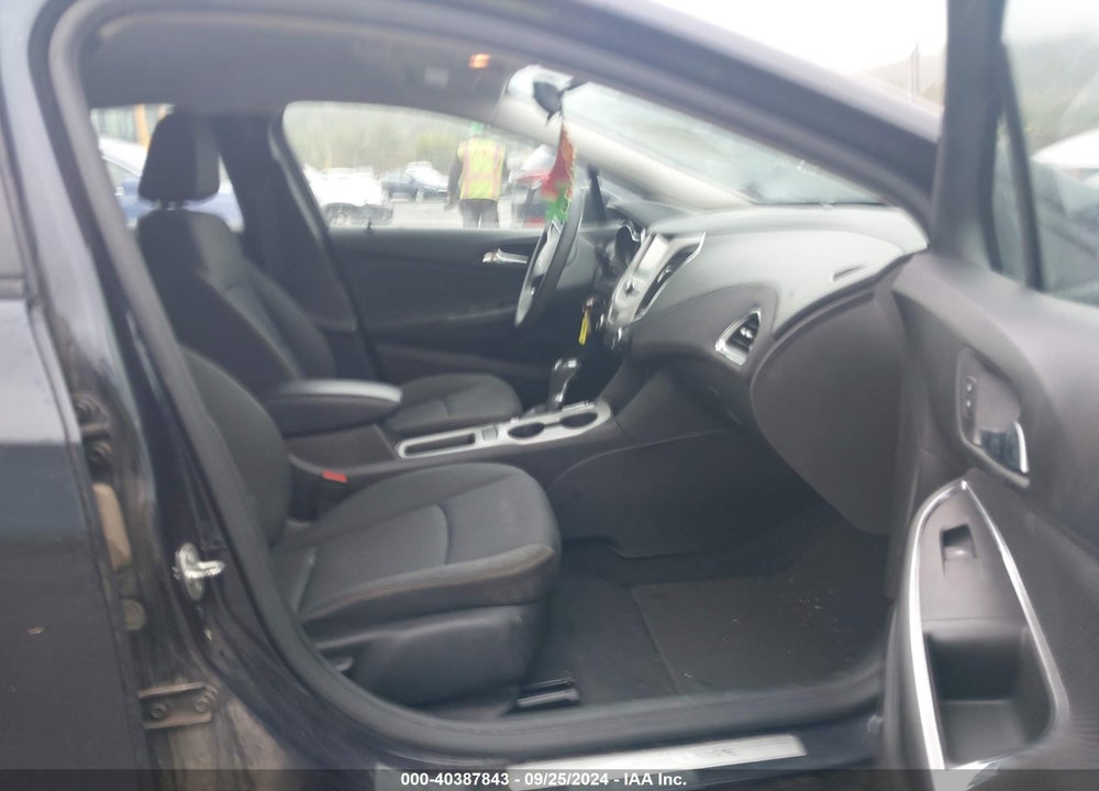 2016 CHEVROLET CRUZE LS AUTO VIN: 1G1BC5SM7G7240833