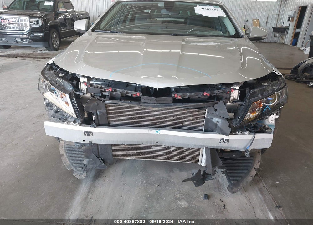 2018 CHEVROLET IMPALA VIN: 2G1105S34J9133806