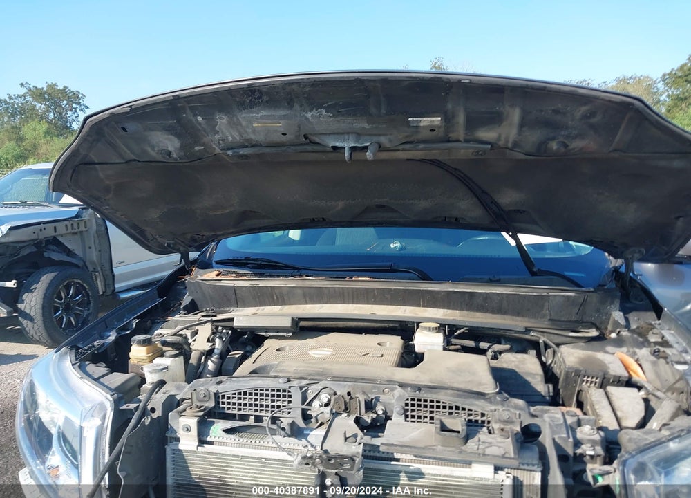 2016 NISSAN PATHFINDER SV VIN: 5N1AR2MN4GC635528