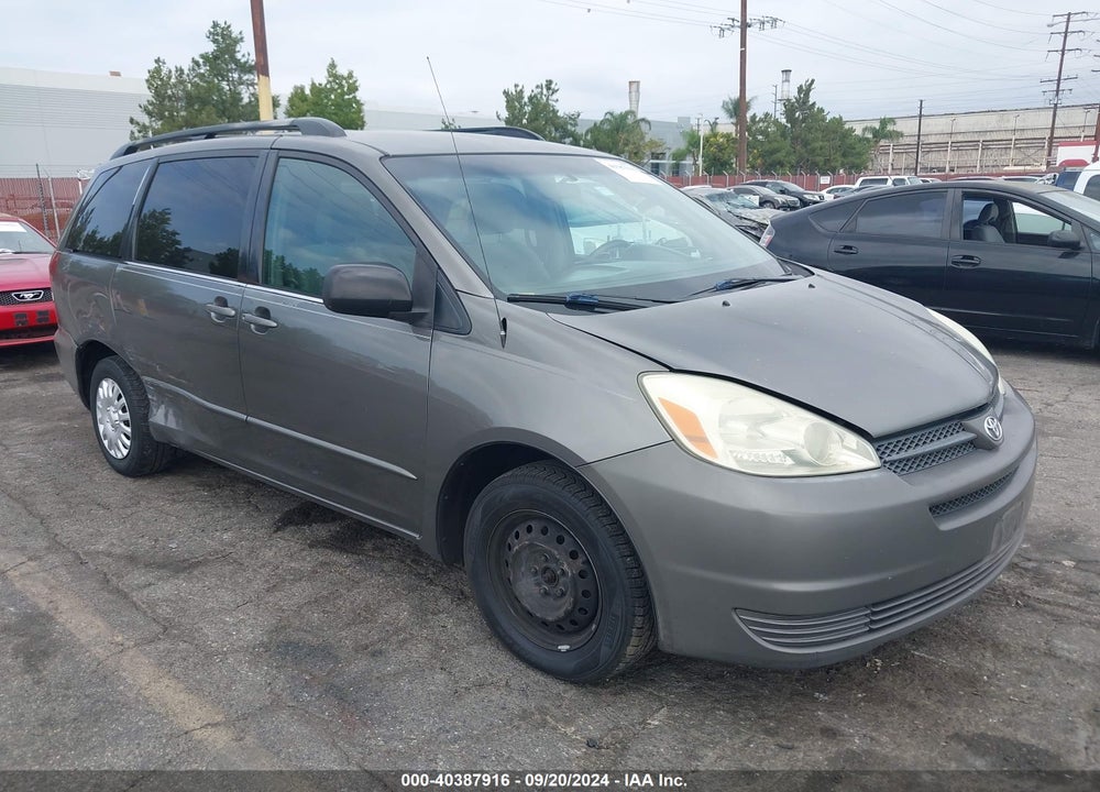 2004 TOYOTA SIENNA LE VIN: 5TDZA23C34S191552