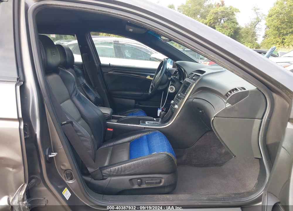 2007 ACURA TL TYPE S VIN: 19UUA76547A049248