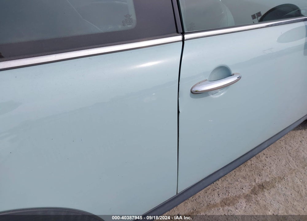 2012 MINI COOPER S VIN: WMWSV3C56CTY26094