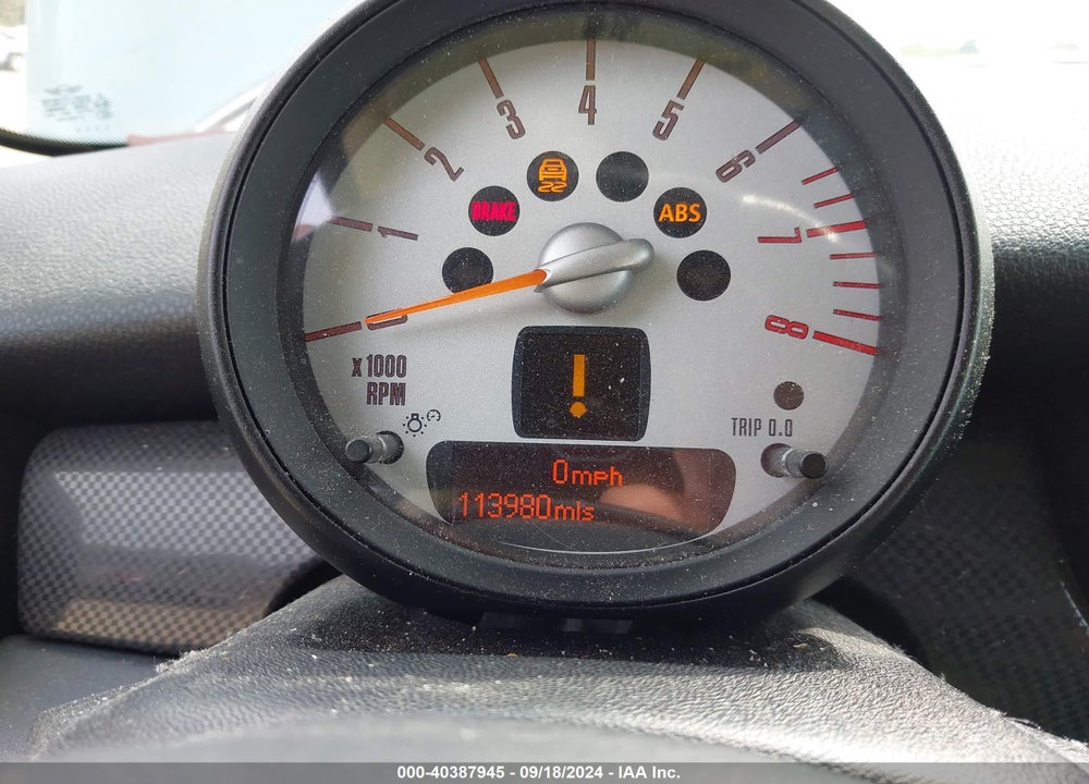 2012 MINI COOPER S VIN: WMWSV3C56CTY26094