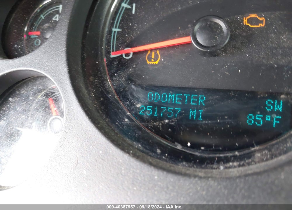 2009 CHEVROLET SUBURBAN 1500 LT2 VIN: 1GNFK26379R281456