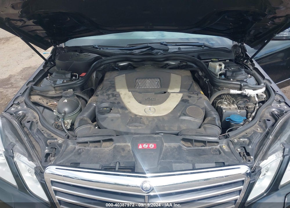 2011 MERCEDES-BENZ E 550 4MATIC VIN: WDDHF9AB7BA363548