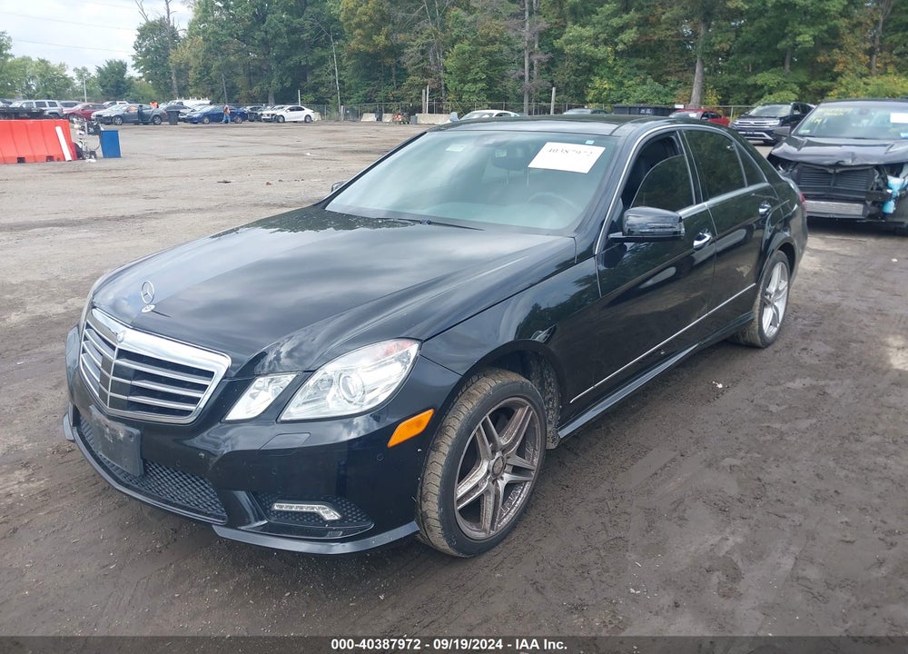 2011 MERCEDES-BENZ E 550 4MATIC VIN: WDDHF9AB7BA363548