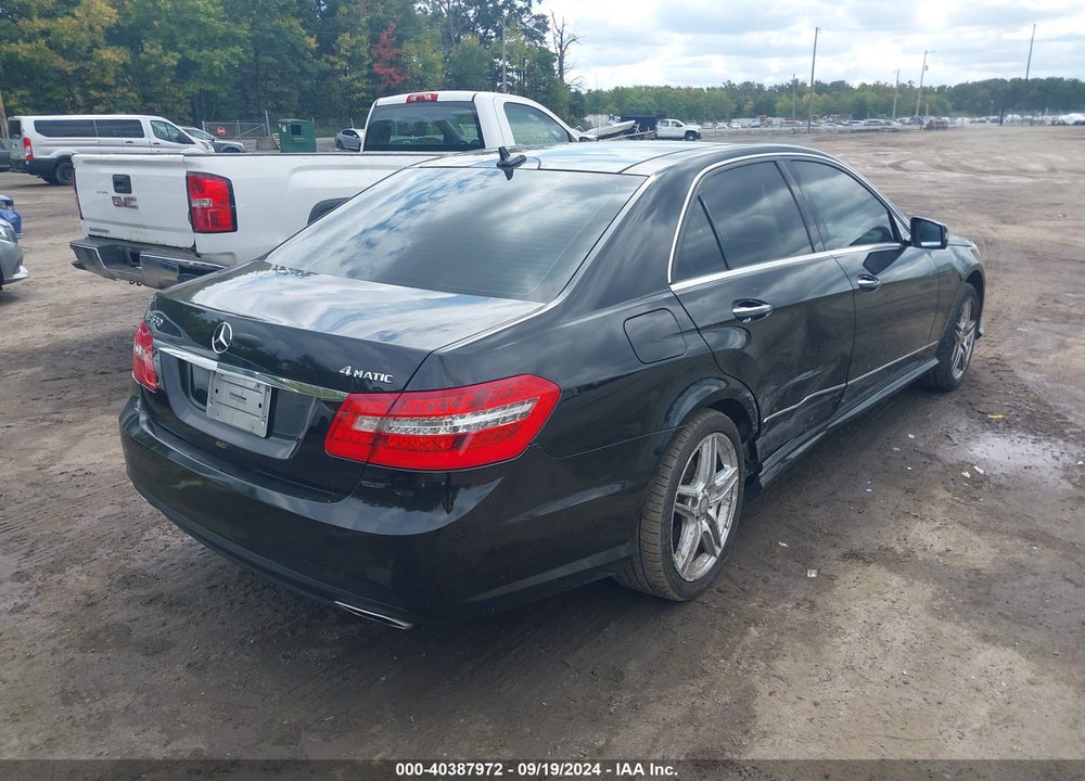 2011 MERCEDES-BENZ E 550 4MATIC VIN: WDDHF9AB7BA363548