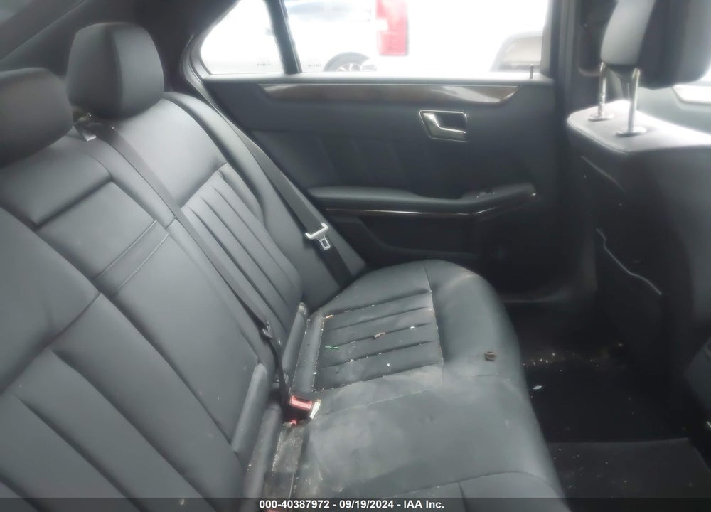 2011 MERCEDES-BENZ E 550 4MATIC VIN: WDDHF9AB7BA363548