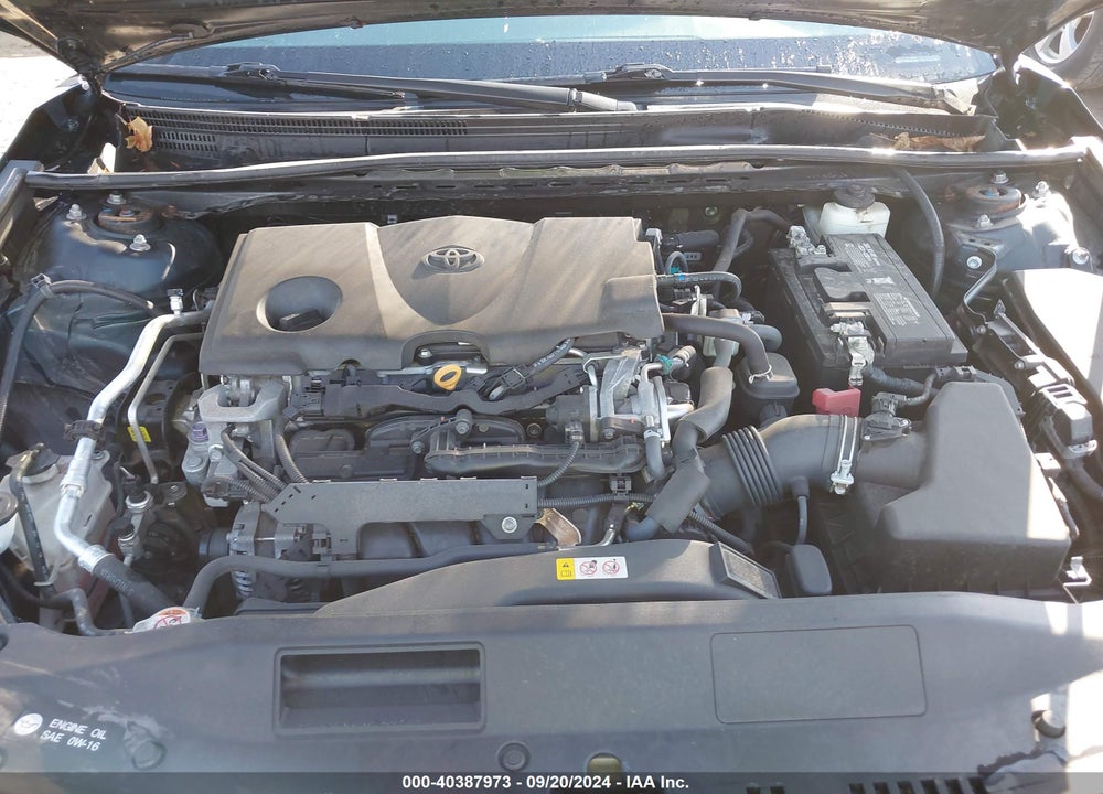 2018 TOYOTA CAMRY SE VIN: 4T1B11HK5JU640910