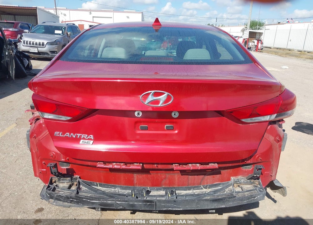 2017 HYUNDAI ELANTRA SE VIN: 5NPD74LFXHH135215