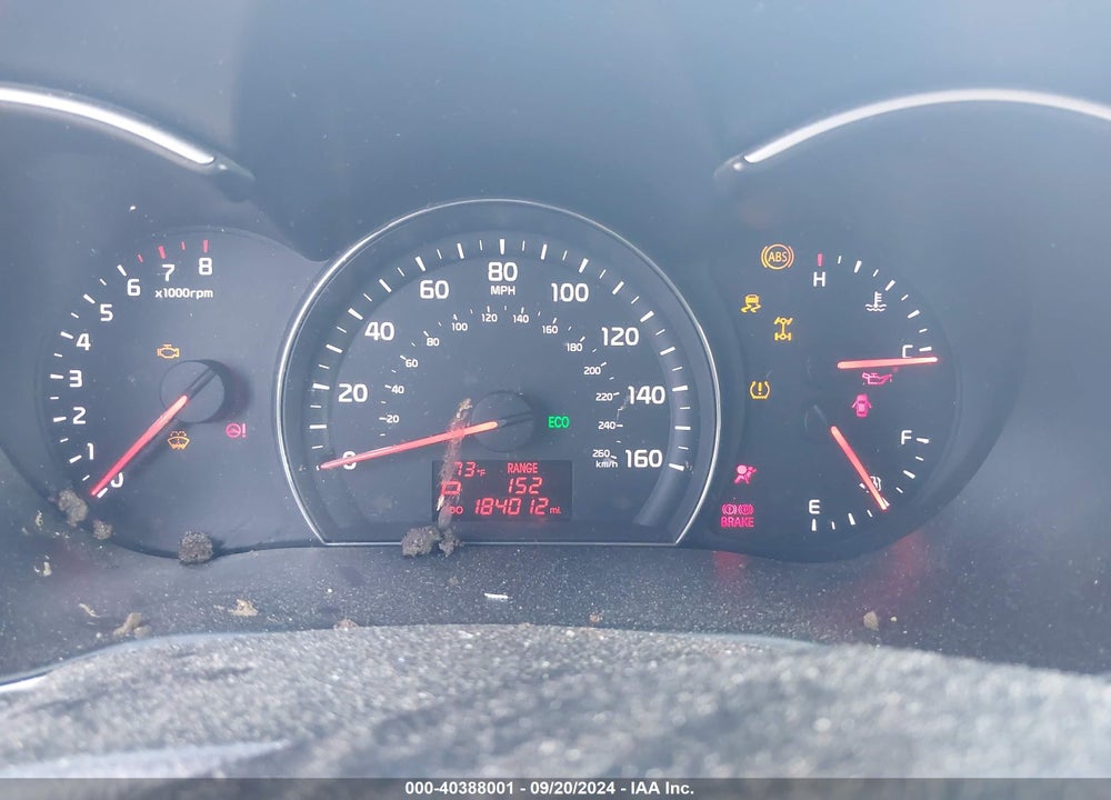 2014 KIA SORENTO LX VIN: 5XYKTCA69EG527086