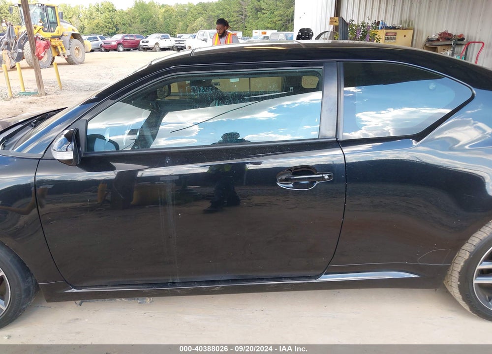 2015 SCION TC VIN: JTKJF5C73FJ012843