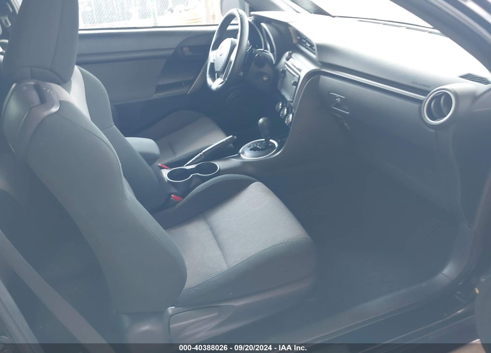 2015 SCION TC VIN: JTKJF5C73FJ012843