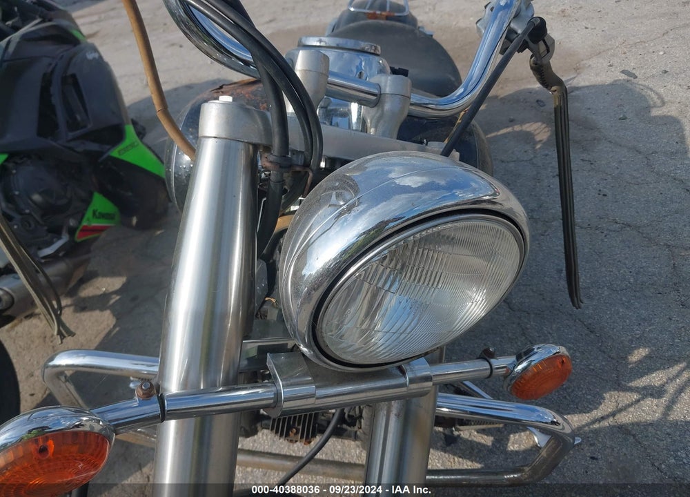 2000 YAMAHA XVS65 A VIN: JYAVM01E5YA015714