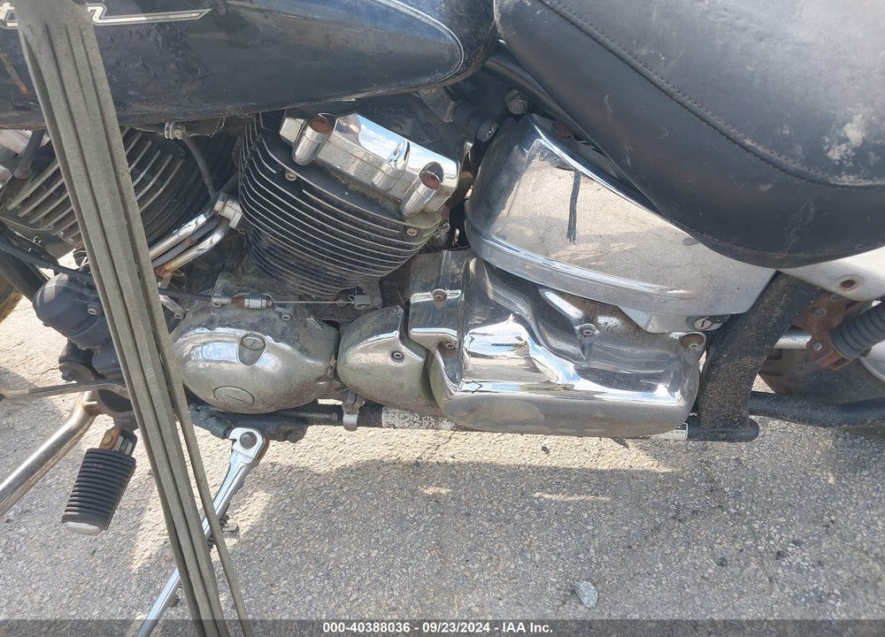 2000 YAMAHA XVS65 A VIN: JYAVM01E5YA015714