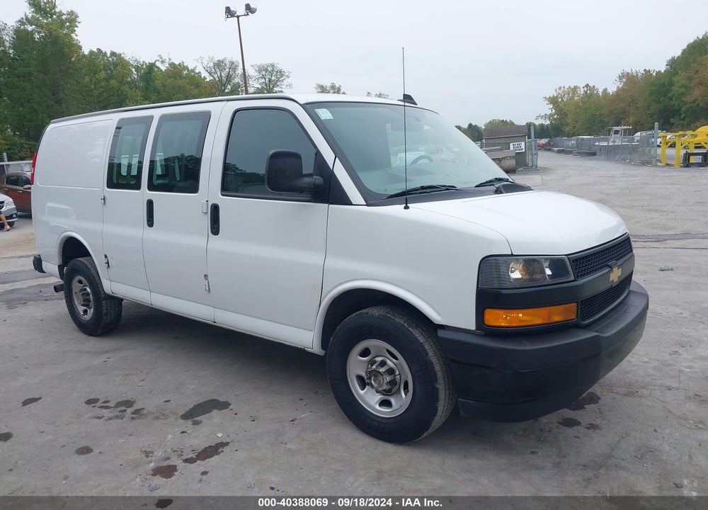 2022 CHEVROLET EXPRESS CARGO RWD 2500 REGULAR WHEELBASE WT VIN: 1GCWGAFP6N1241773