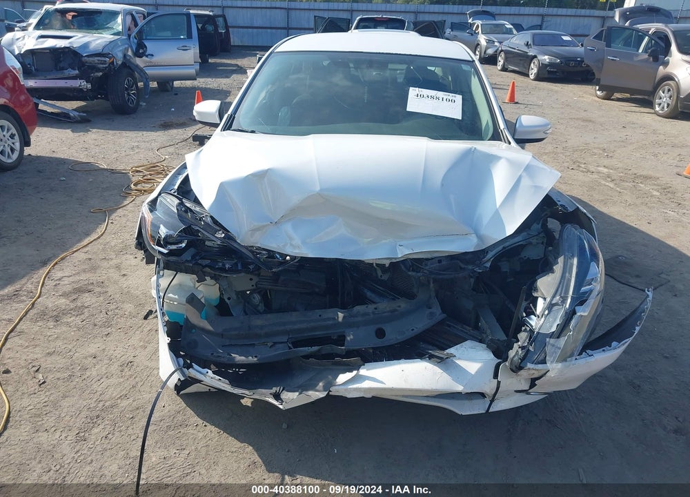 2017 NISSAN SENTRA SR VIN: 3N1AB7AP0HY335069