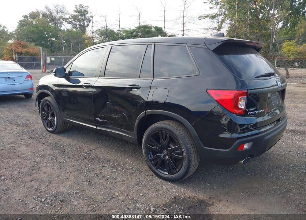 2021 HONDA PASSPORT AWD SPORT VIN: 5FNYF8H24MB010012