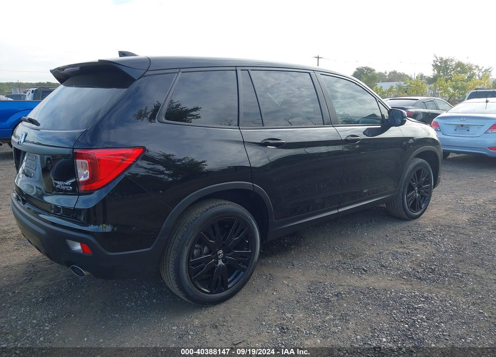 2021 HONDA PASSPORT AWD SPORT VIN: 5FNYF8H24MB010012