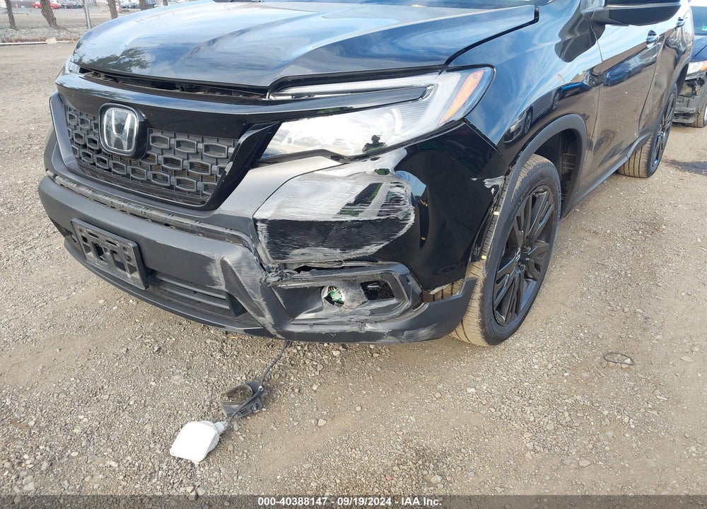 2021 HONDA PASSPORT AWD SPORT VIN: 5FNYF8H24MB010012