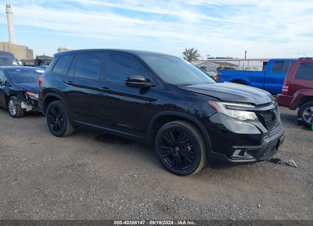 2021 HONDA PASSPORT AWD SPORT VIN: 5FNYF8H24MB010012