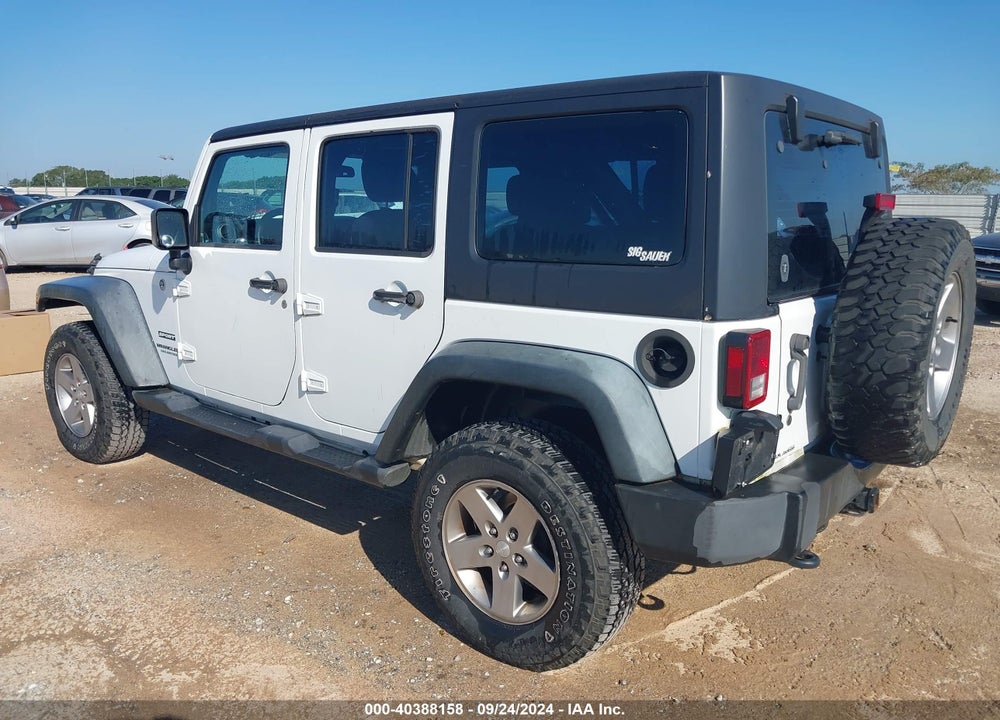 2014 JEEP WRANGLER UNLIMITED SPORT VIN: 1C4BJWDG2EL290649