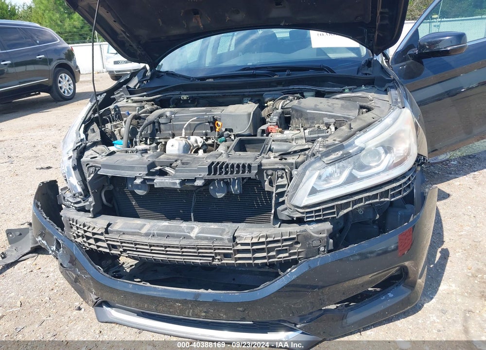 2017 HONDA ACCORD EX-L VIN: 1HGCR2F92HA066206