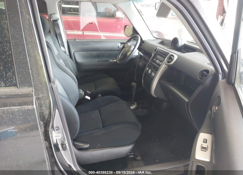 2006 SCION XB VIN: JTLKT324864061023