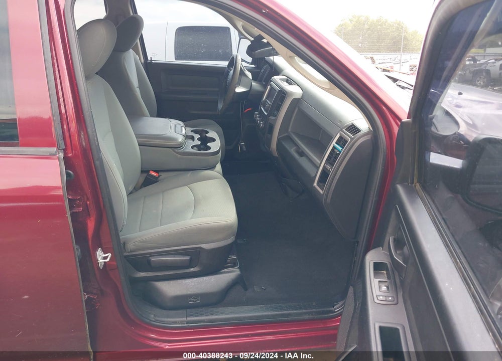 2016 RAM 1500 EXPRESS VIN: 1C6RR6FT3GS415319