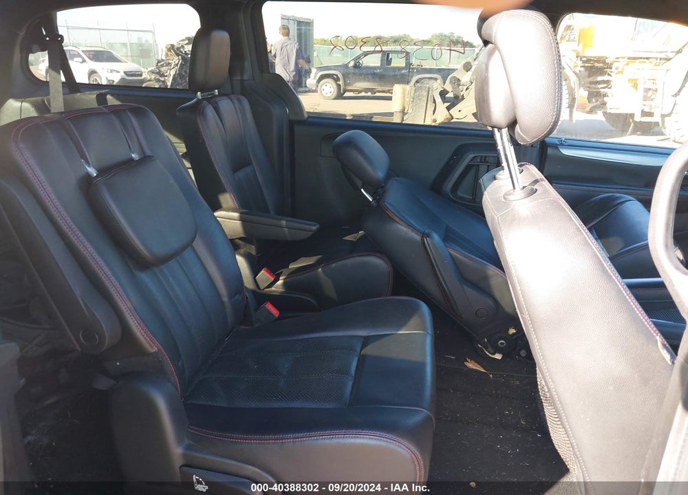 2014 DODGE GRAND CARAVAN R/T VIN: 2C4RDGEG7ER472882