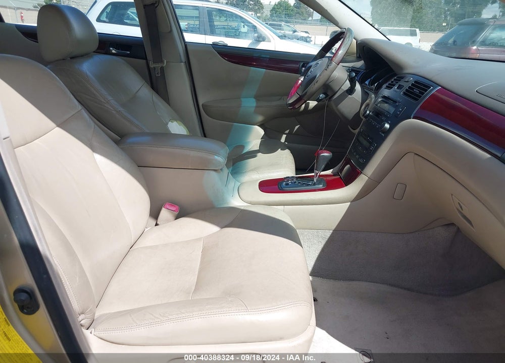 2004 LEXUS ES 330 VIN: JTHBA30G040009032