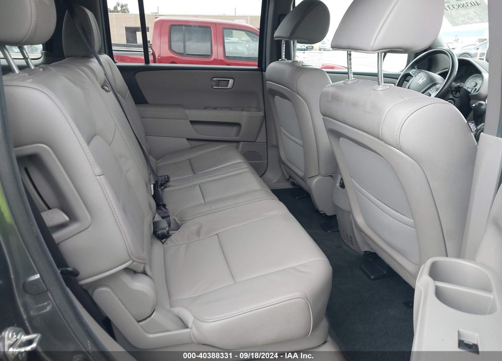 2013 HONDA PILOT EX-L VIN: 5FNYF4H5XDB038657