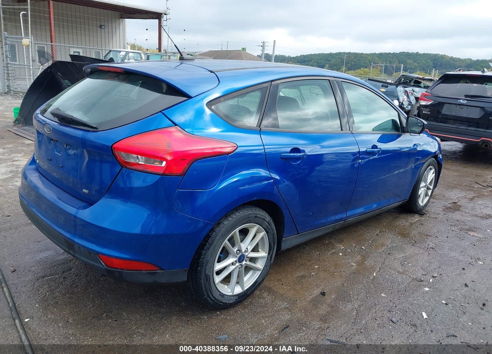 2018 FORD FOCUS SE VIN: 1FADP3K25JL279898